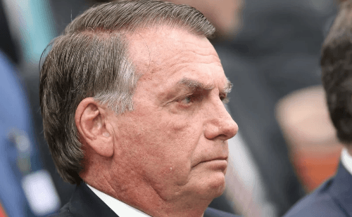 Ex-presidente Bolsonaro é condenado por falas racistas e terá que pagar R$ 1 milhão
