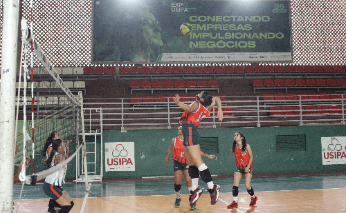 Copa Usipa reúne jovens atletas em torneio de vôlei em Ipatinga