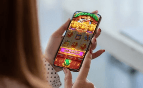 Youtuber de SC perde canal após divulgar jogo do tigrinho