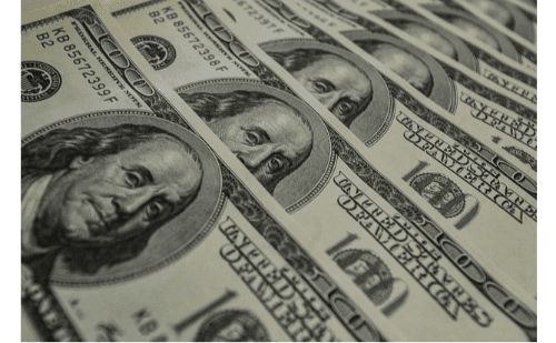 Dólar recua e Ibovespa sobe com dados do Brasil e risco de 'shutdown' nos EUA