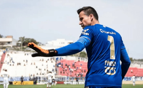 Fábio completa 45 anos e é homenageado por conquistas no Cruzeiro