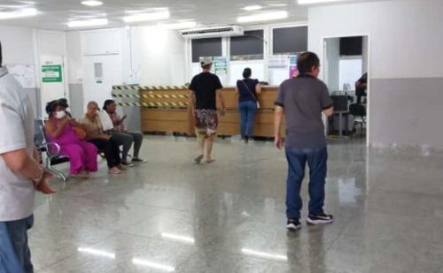 Paciente depreda UPA e agride idoso em Ipatinga