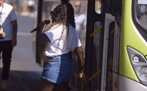 Ipatinguense que viralizou cantando em ônibus brilha no The Voice Brasil e representa o Vale do Aço