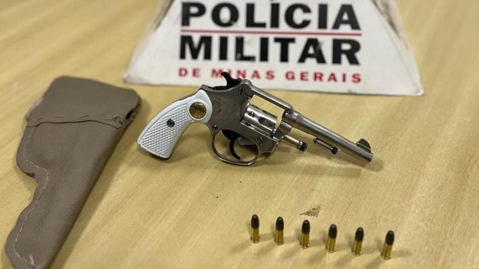 Homem é detido com arma e munições em Ipatinga