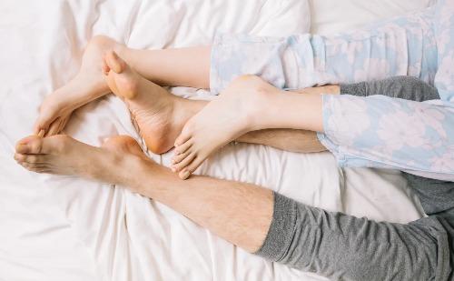 Sete em cada dez brasileiros já fantasiaram sexo com primos, diz pesquisa Sete em cada dez brasileiros já fantasiaram sexo com primos, diz pesquisa